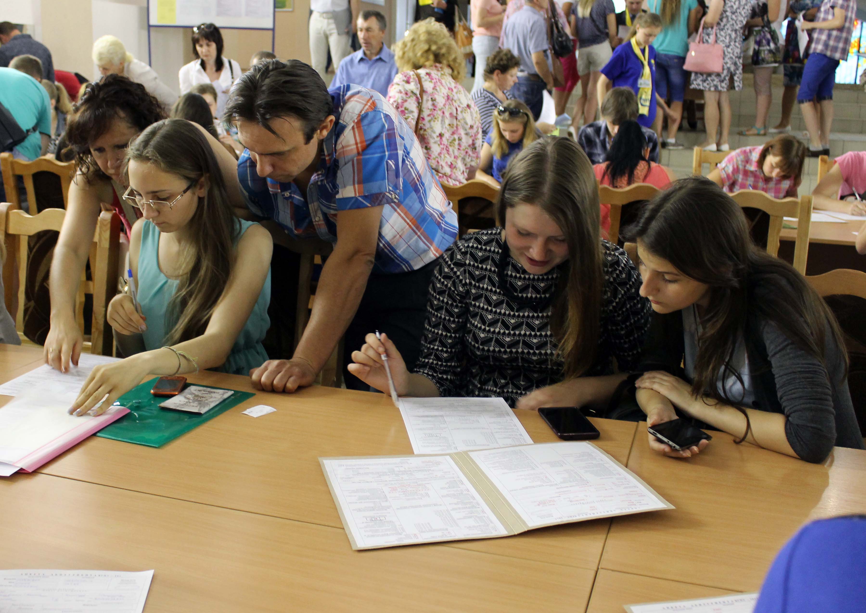 20 июля колледжи Беларуси начали принимать документы на бюджет