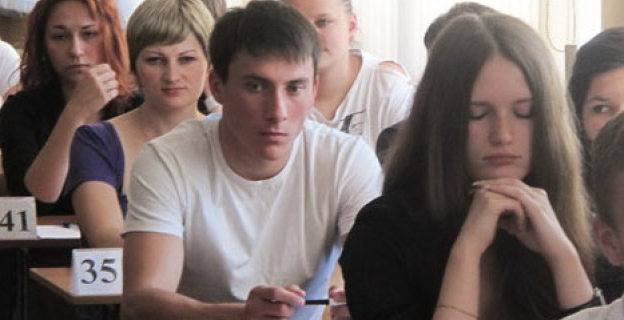В БЕЛАРУСИ ПРОХОДИТ ЦТ: СТАТИСТИКА  УЧАСТНИКОВ. и...  ПЕРВЫЕ РЕЗУЛЬТАТЫ УЖЕ ИЗВЕСТНЫ.