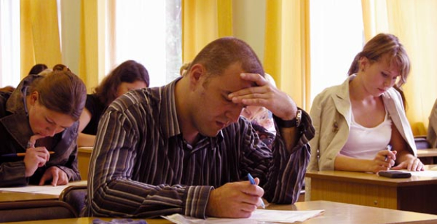 Заочное обучение: поступить _ нельзя _ отказать — где поставить запятую?