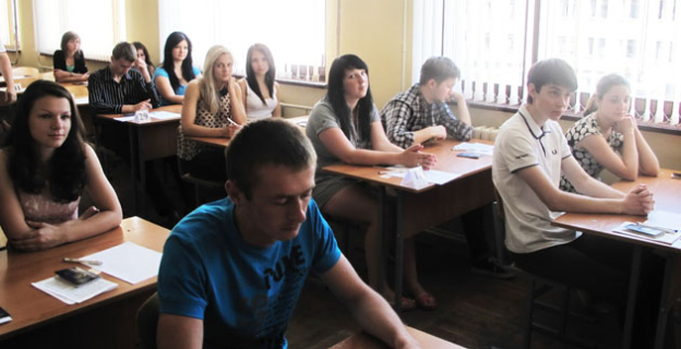 Предварительные данные: стобалльников на ЦТ в 2015 году стало вдвое больше - 277!