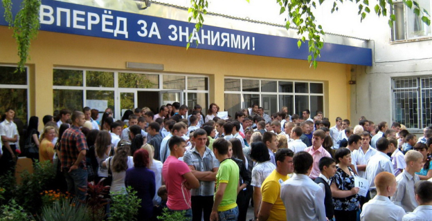 От парада курсантов до ярмарки специальностей: 29-30 октября вузы Беларуси проводят Дни открытых дверей 