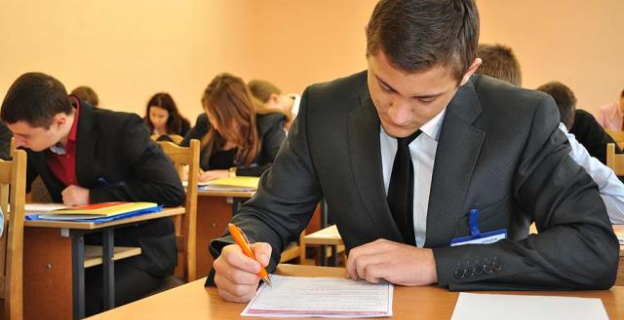ЦТ в резервные дни будут проходить 733 абитуриента