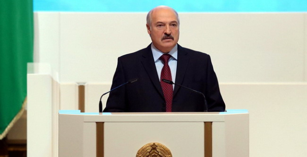 А. Лукашенко: «У нас многие вузы и преподаватели со своими желтыми конспектами плетутся в хвосте событий»