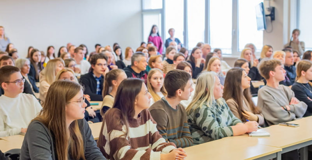 21 марта — единый день открытых дверей в вузах и колледжах Беларуси